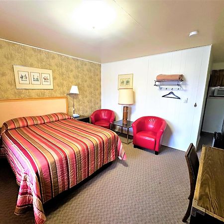 Iron Bridge Red Top Motor Inn المظهر الخارجي الصورة