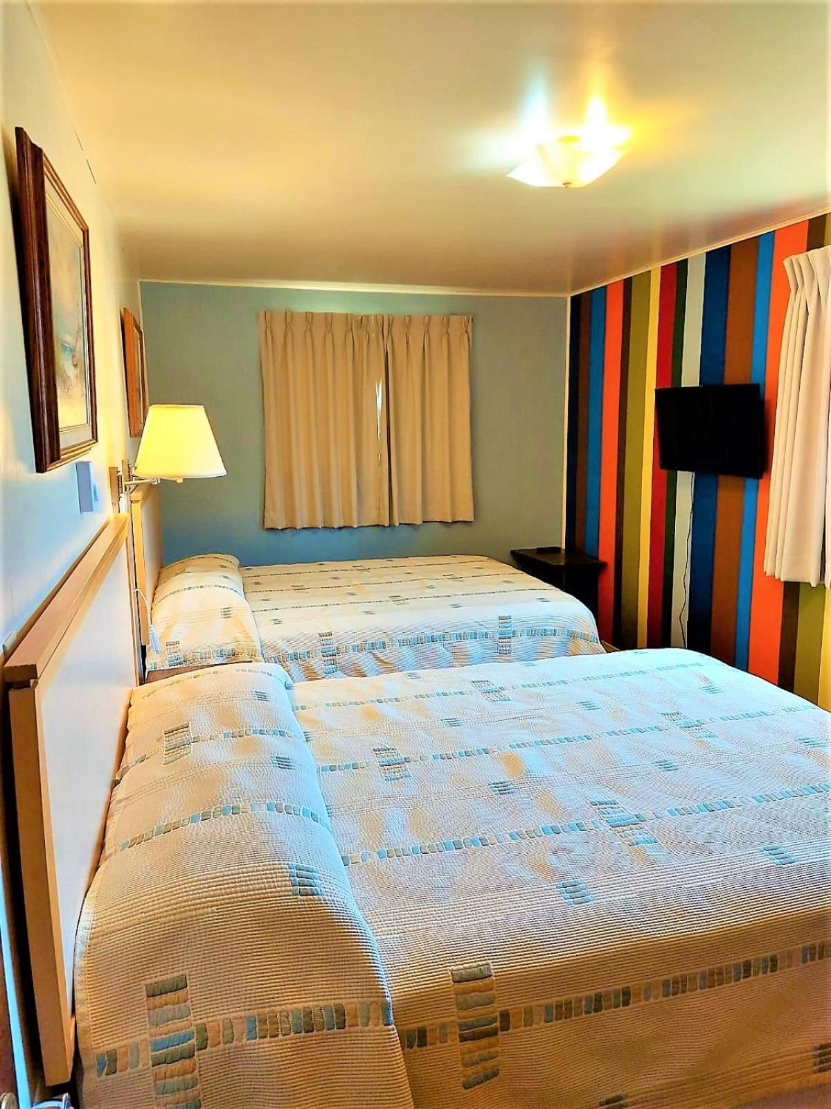 Iron Bridge Red Top Motor Inn المظهر الخارجي الصورة