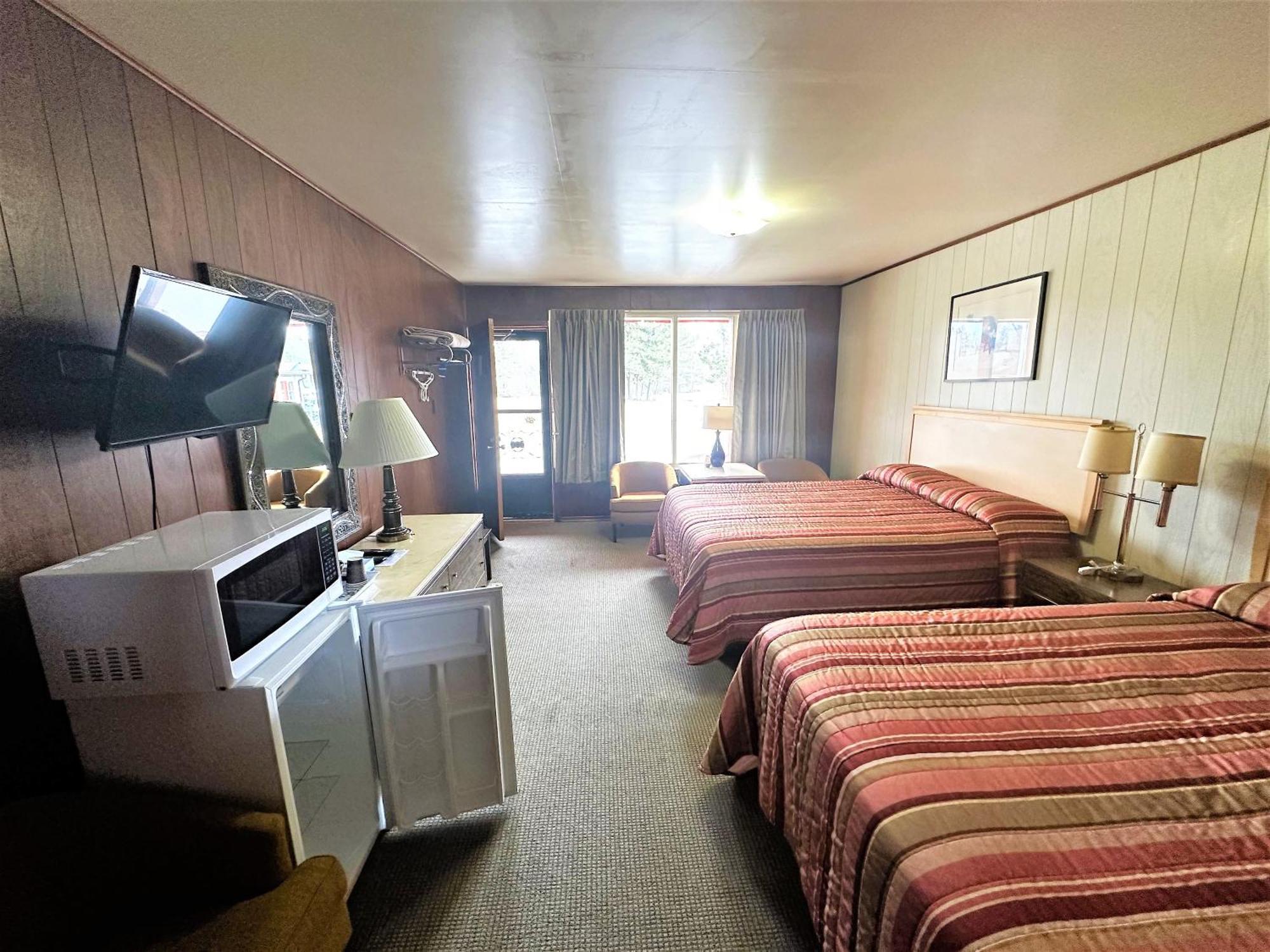 Iron Bridge Red Top Motor Inn المظهر الخارجي الصورة