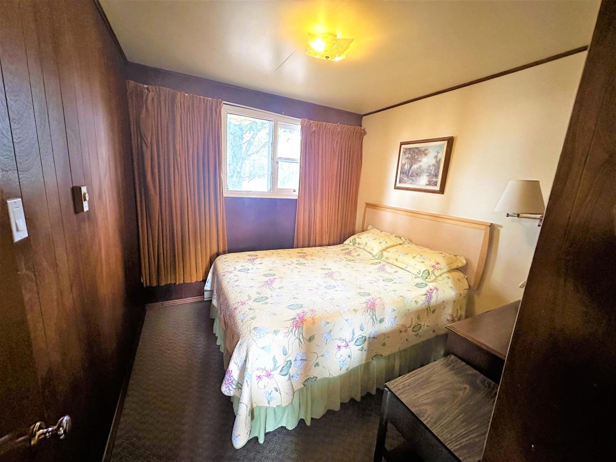 Iron Bridge Red Top Motor Inn المظهر الخارجي الصورة