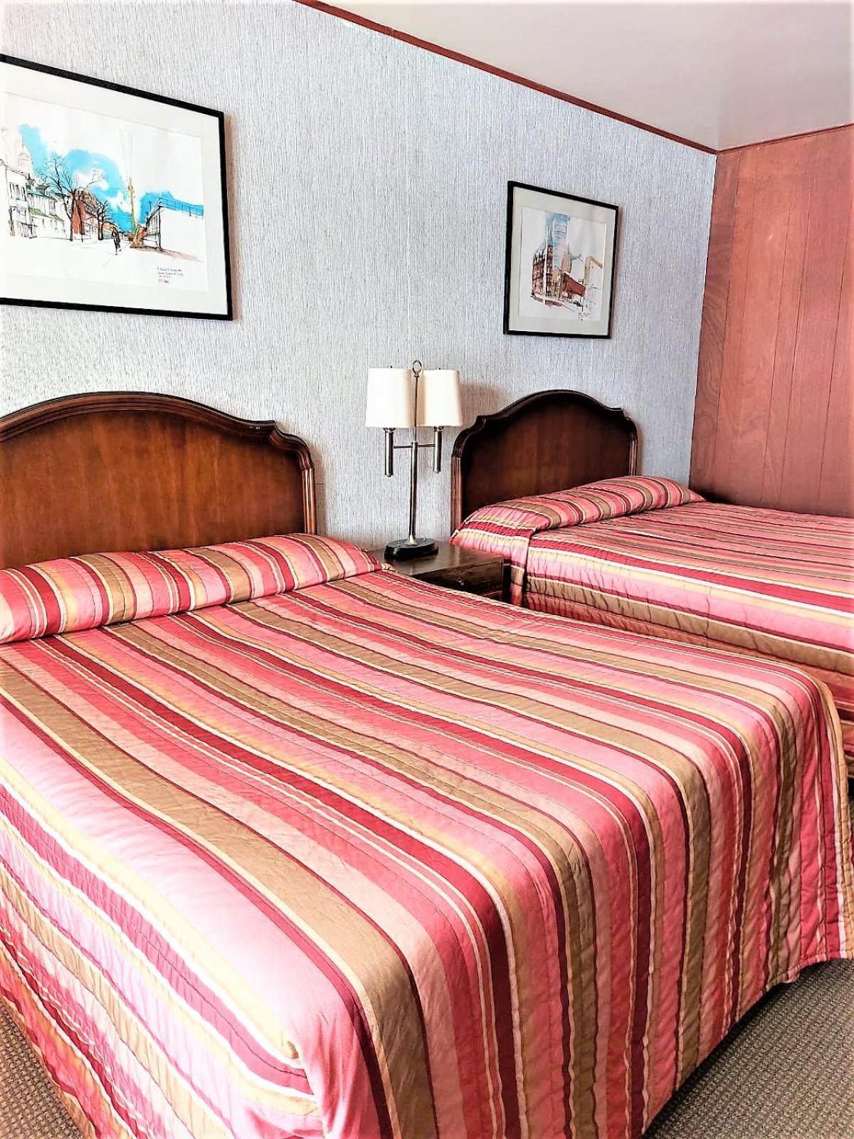 Iron Bridge Red Top Motor Inn المظهر الخارجي الصورة