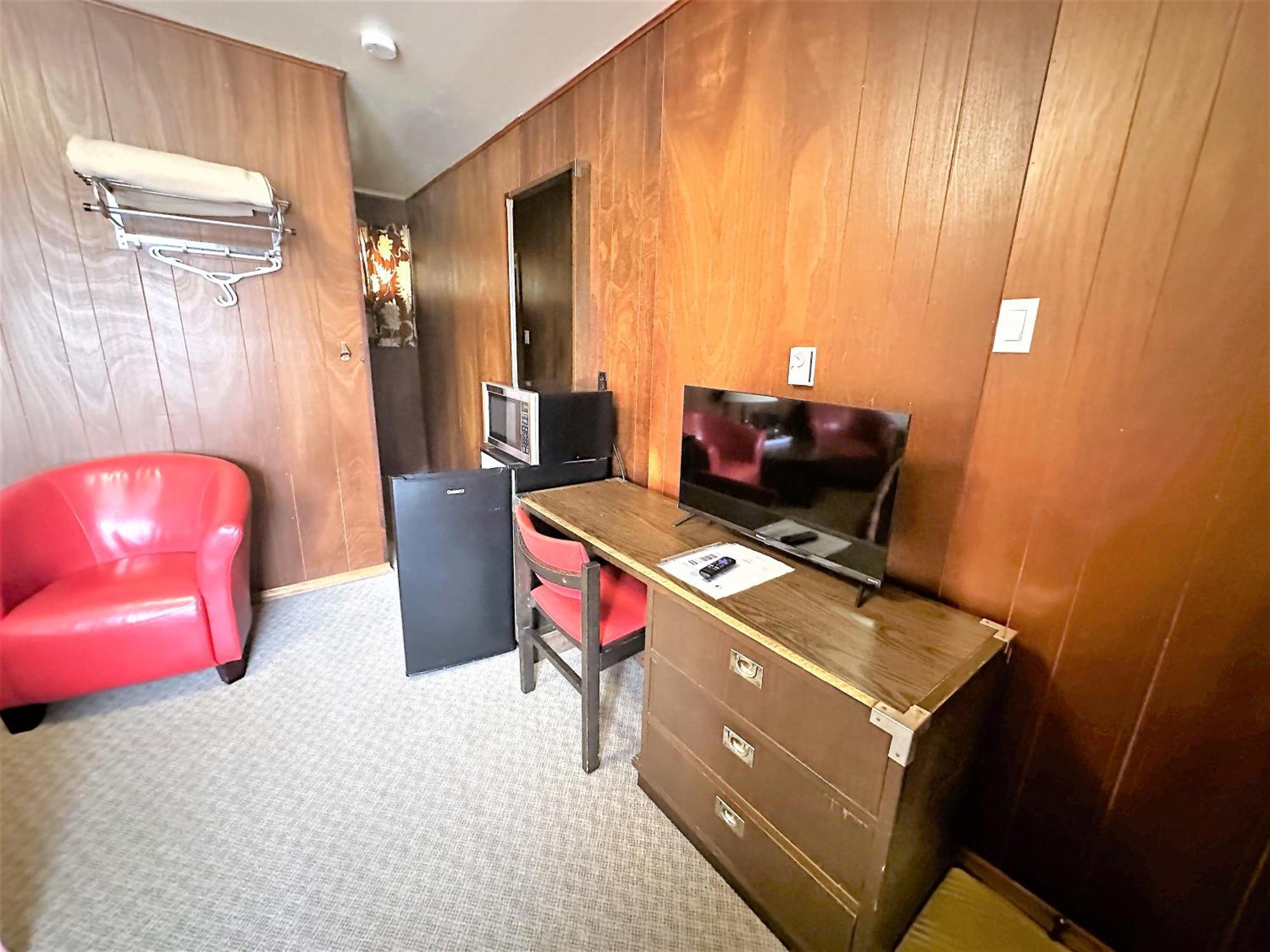 Iron Bridge Red Top Motor Inn المظهر الخارجي الصورة
