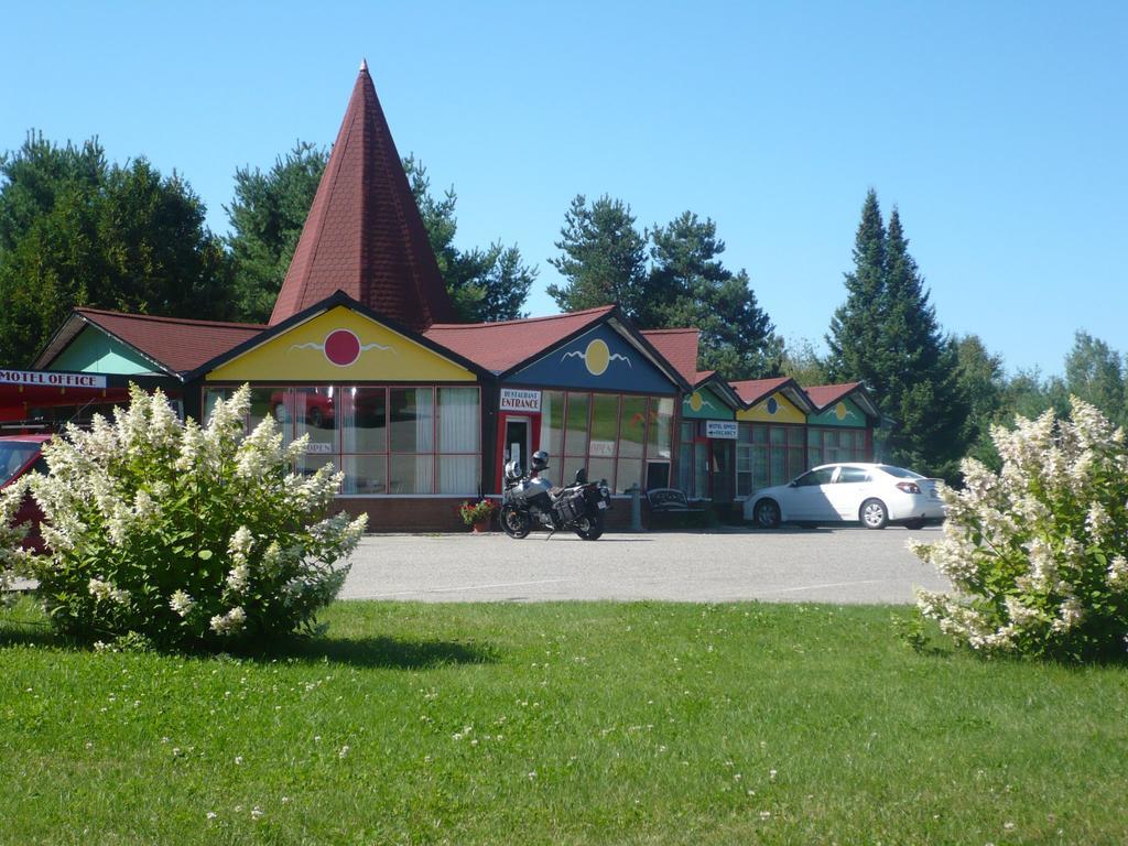 Iron Bridge Red Top Motor Inn المظهر الخارجي الصورة